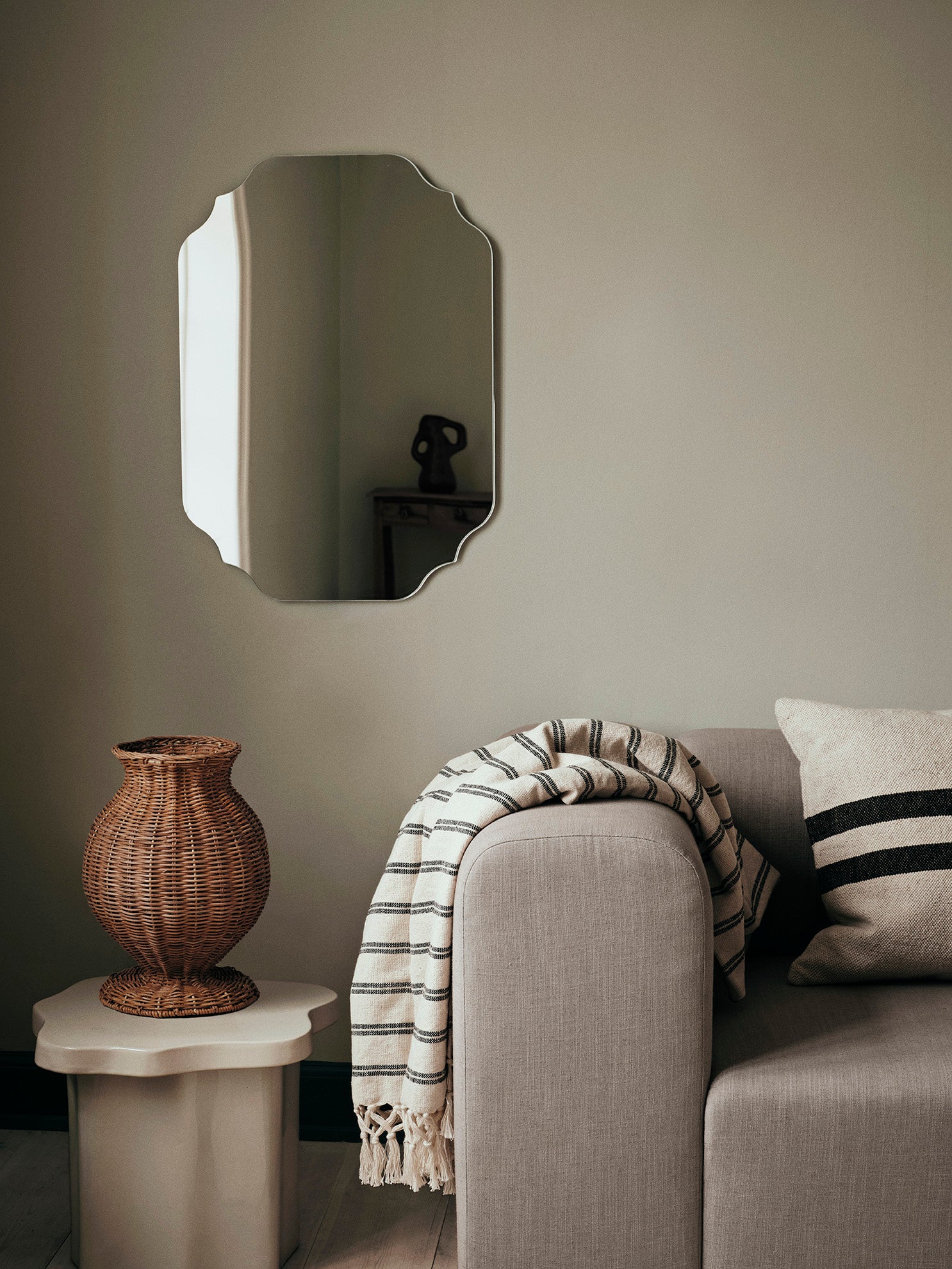 broste-copenhagen-lulu-miroir-mural-d-co-scandinave image 2