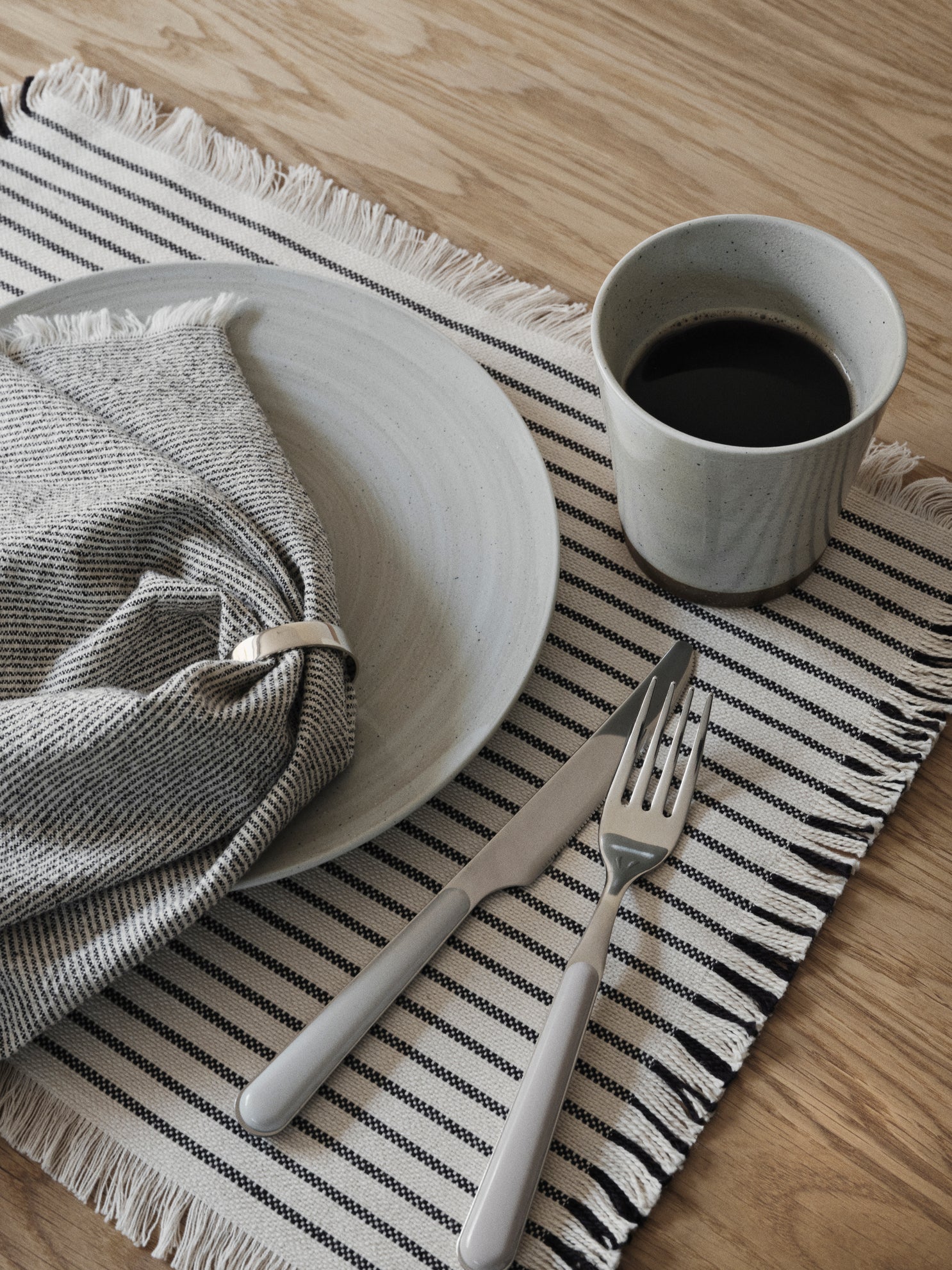 broste-copenhagen-gr-d-mug-tasse-en-gr-s image 3