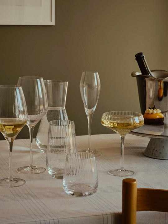 broste-copenhagen-sandvig-verre-vin-blanc image 4