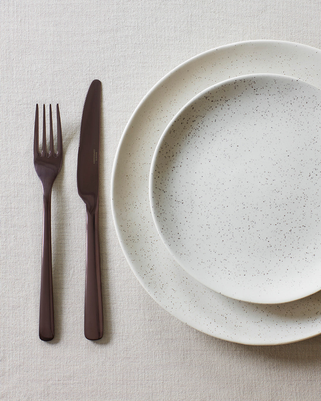 broste-copenhagen-hune-fourchette-de-table-inox-2 image 2