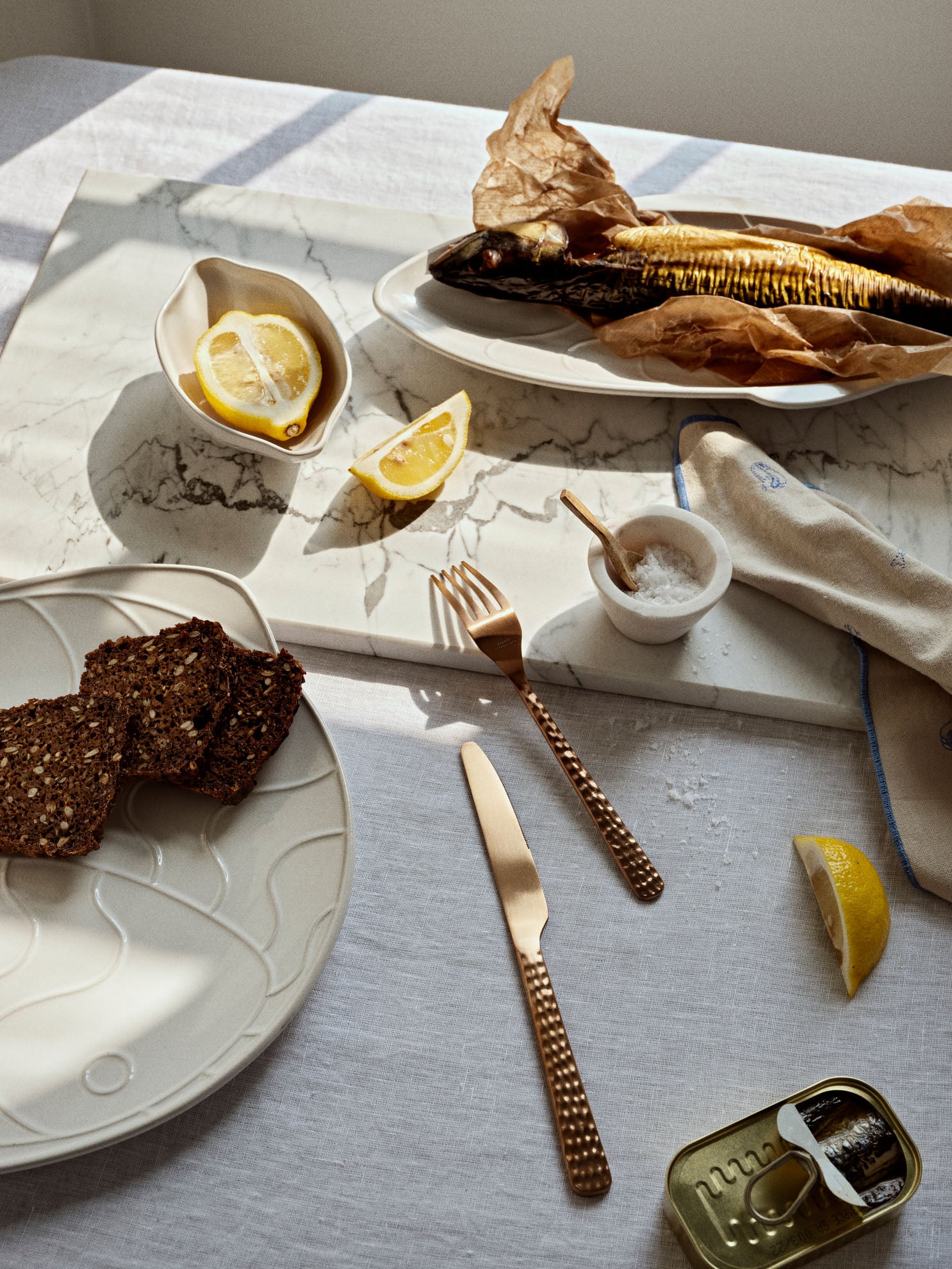 broste-copenhagen-pesce-assiette-poisson-peinte image 4
