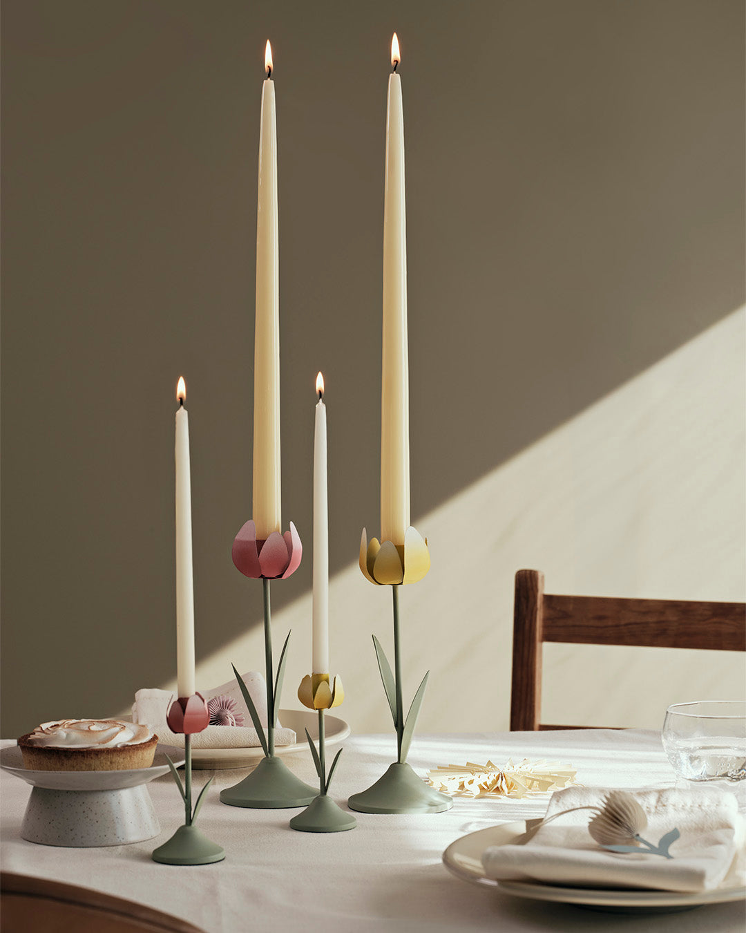 broste-copenhagen-smooth-bougie-chandelle-laqu-e-unie image 2