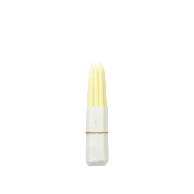 broste-copenhagen-candles-smooth-taper-candle-bougie-cierge image 1