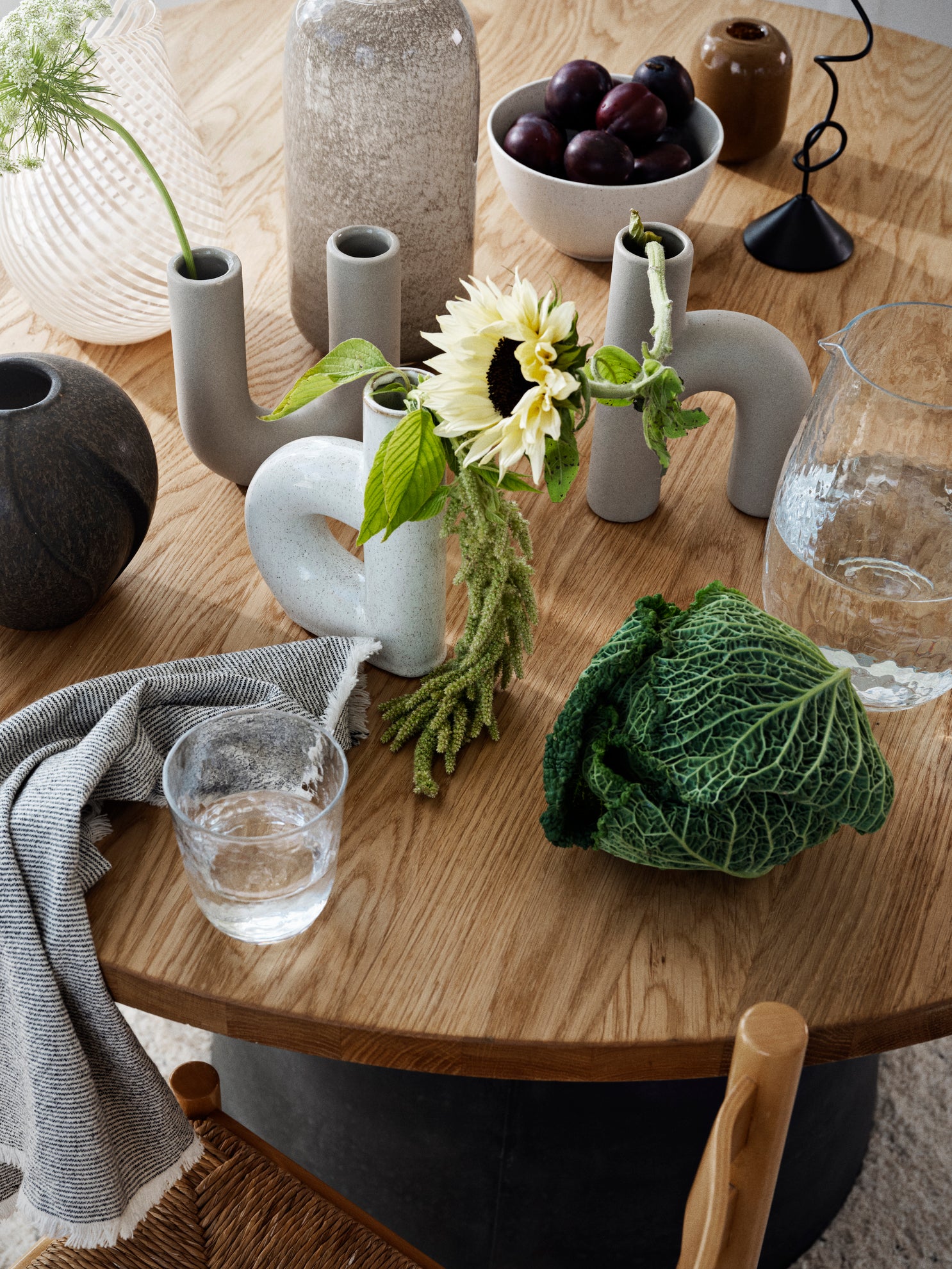 broste-copenhagen-hector-vase-d-coratif-c-ramique-beige image 2