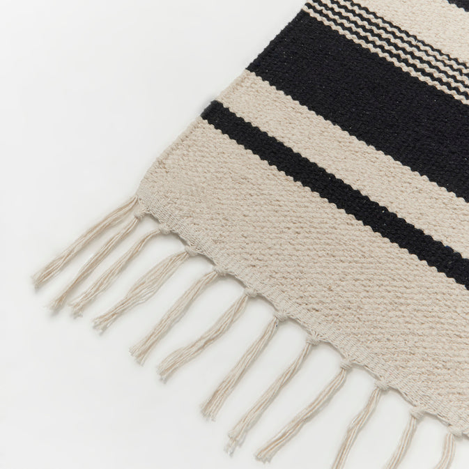 broste-copenhagen-iselin-tapis-salon-design-scandinave image 2