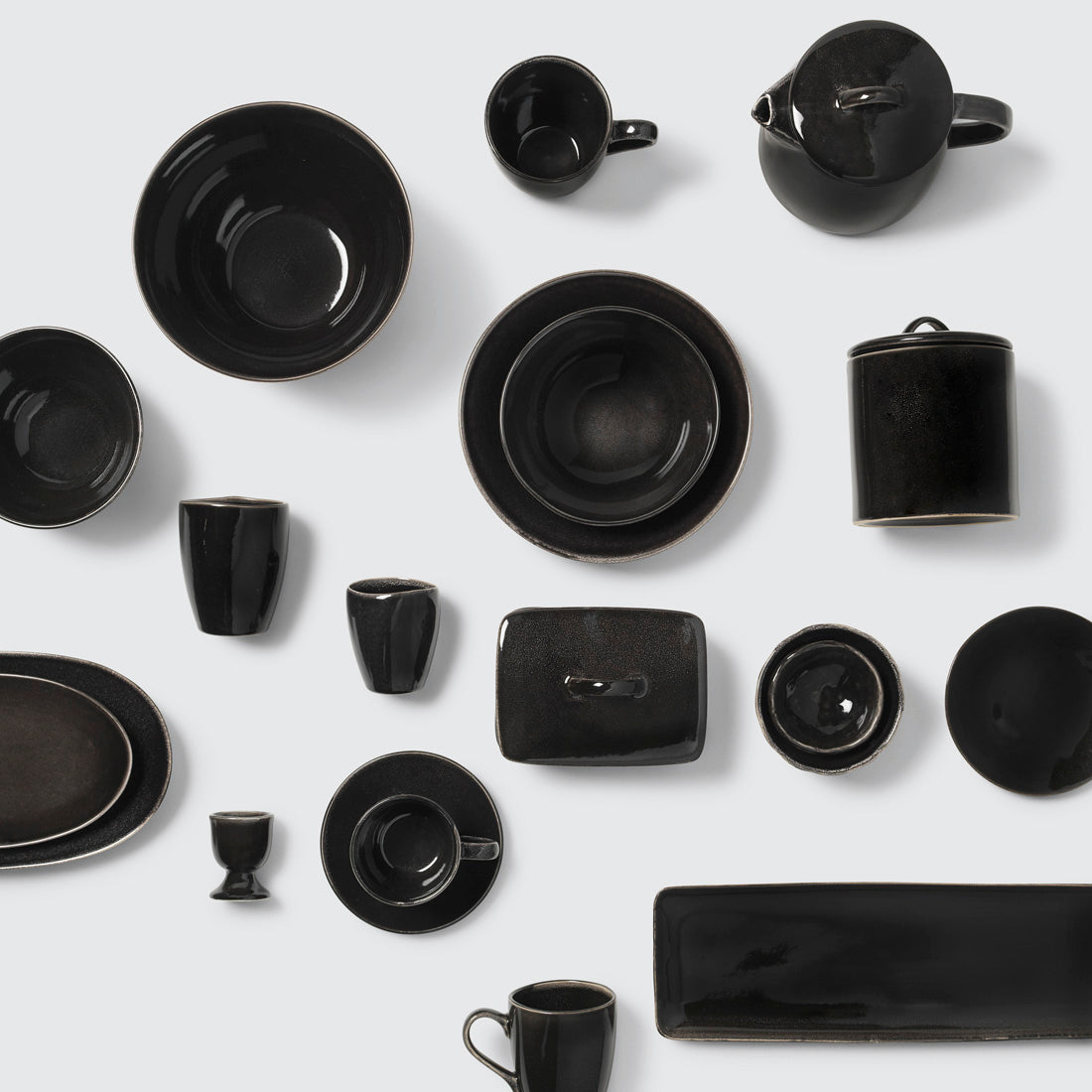 broste-copenhagen-nordic-coal-dinner-plate-assiette image 3