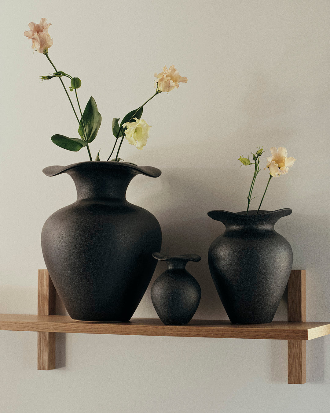 broste-copenhagen-florentina-vase-s-petit-vase image 4