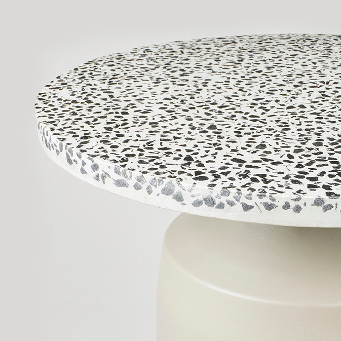 broste-copenhagen-agari-table-table-d-appoint-bois-ronde image 2