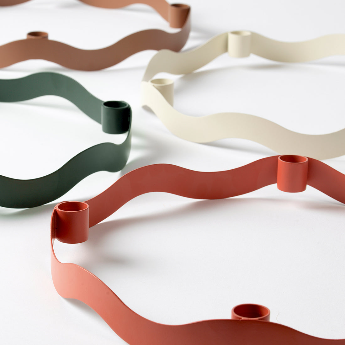 broste-copenhagen-halo-bougeoir-no-l-table-festive image 2