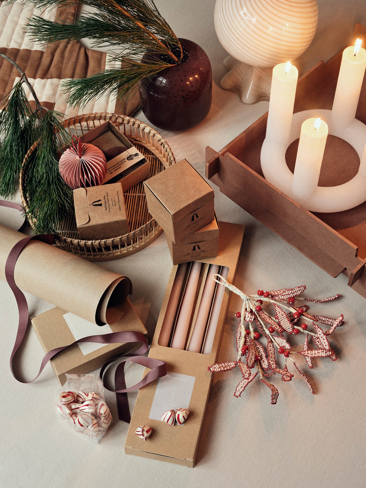 broste-copenhagen-christmas-pomme-d-coration-sapin-verre image 2