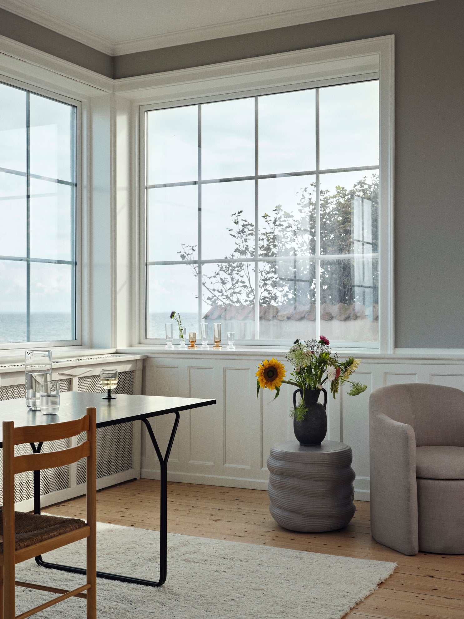 broste-copenhagen-berit-dining-table-table-manger image 6
