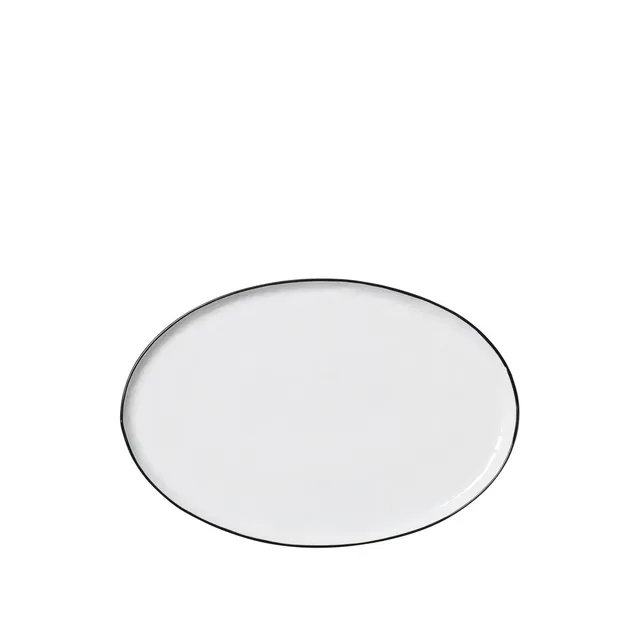 broste-copenhagen-salt-plate-oval-assiette-ovale image 1