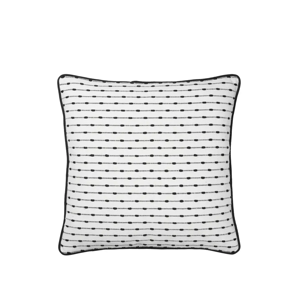 broste-copenhagen-sue-housse-de-coussin-d-co-salon image 1