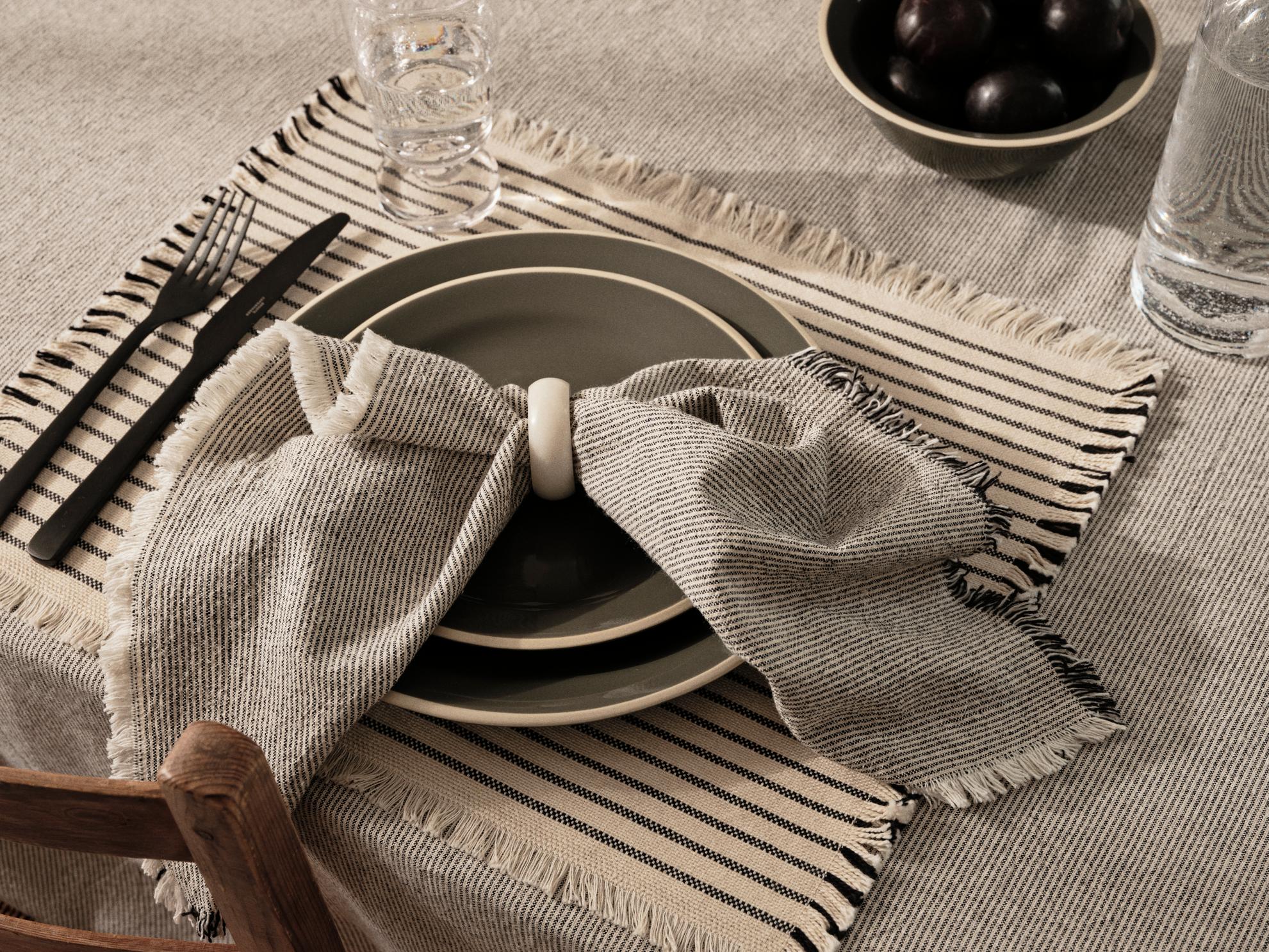 broste-copenhagen-elouise-placemat-set-de-table-tissu image 5