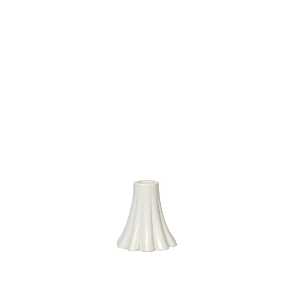 broste-copenhagen-heli-bougeoir-table image 1