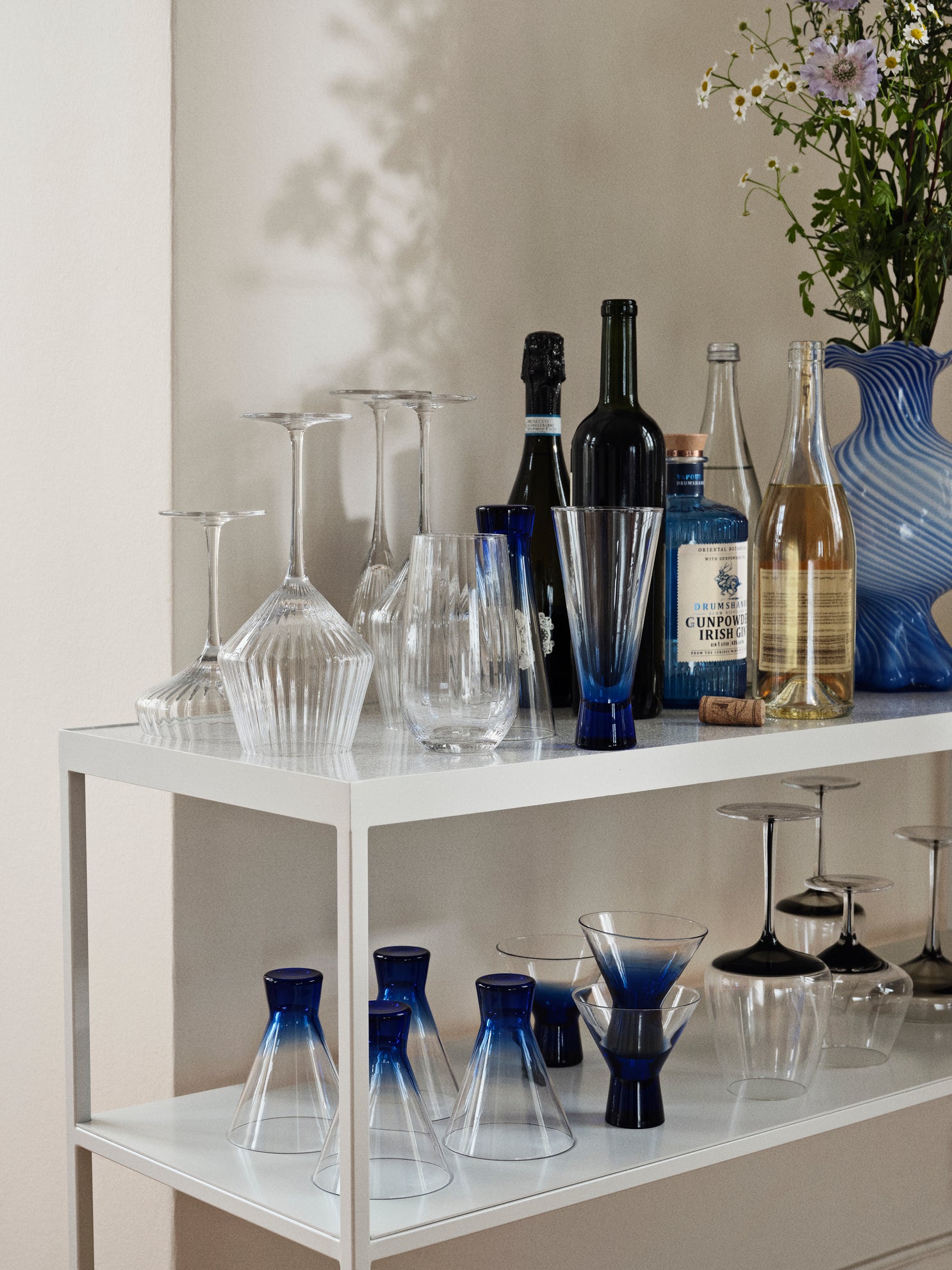 broste-copenhagen-sandvig-verre-vin-rouge image 3