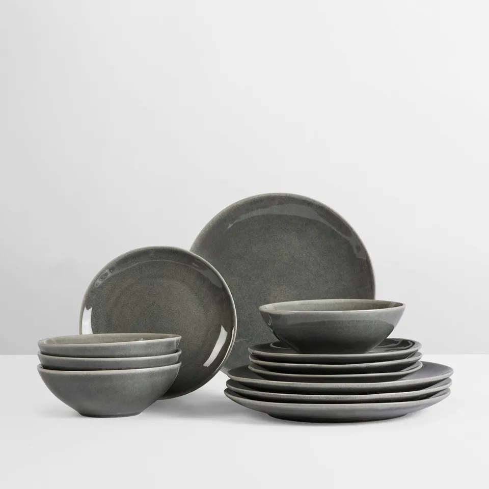 broste-copenhagen-nordic-rain-service-table-4-pers image 1
