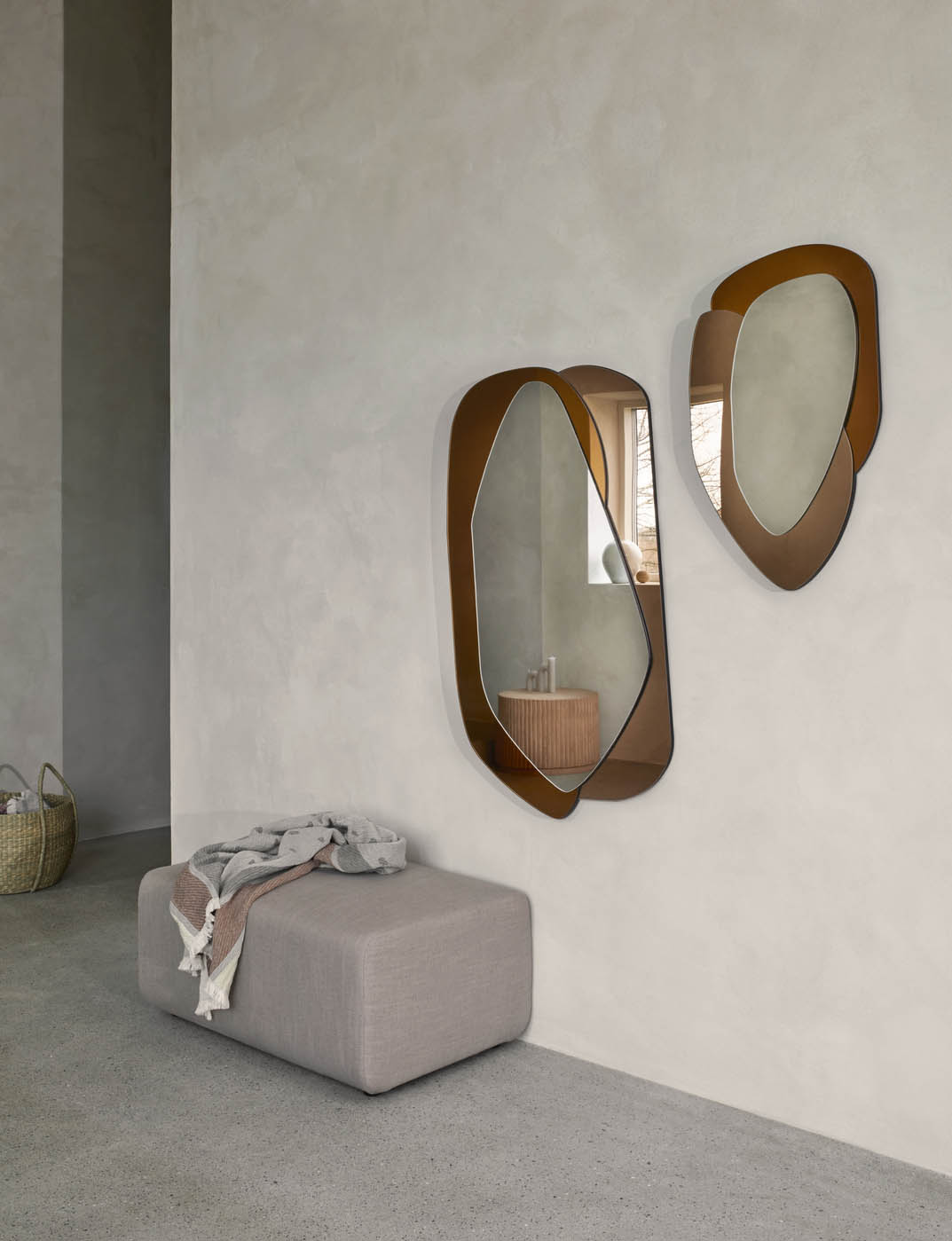 broste-copenhagen-furniture-lagoon-pouf-salon-tissu-beige image 4
