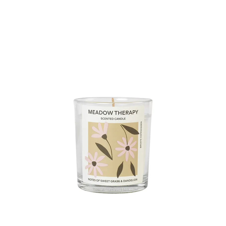 broste-copenhagen-meadow-therapy-bougie-parfum-e-prairie image 1
