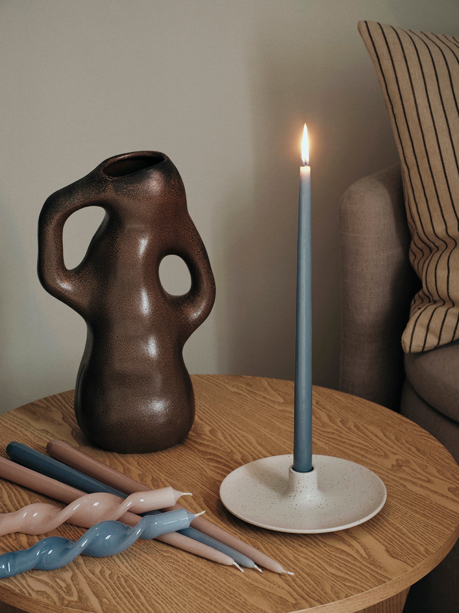 broste-copenhagen-twist-glossy-bougie-tige-torsad-e image 2