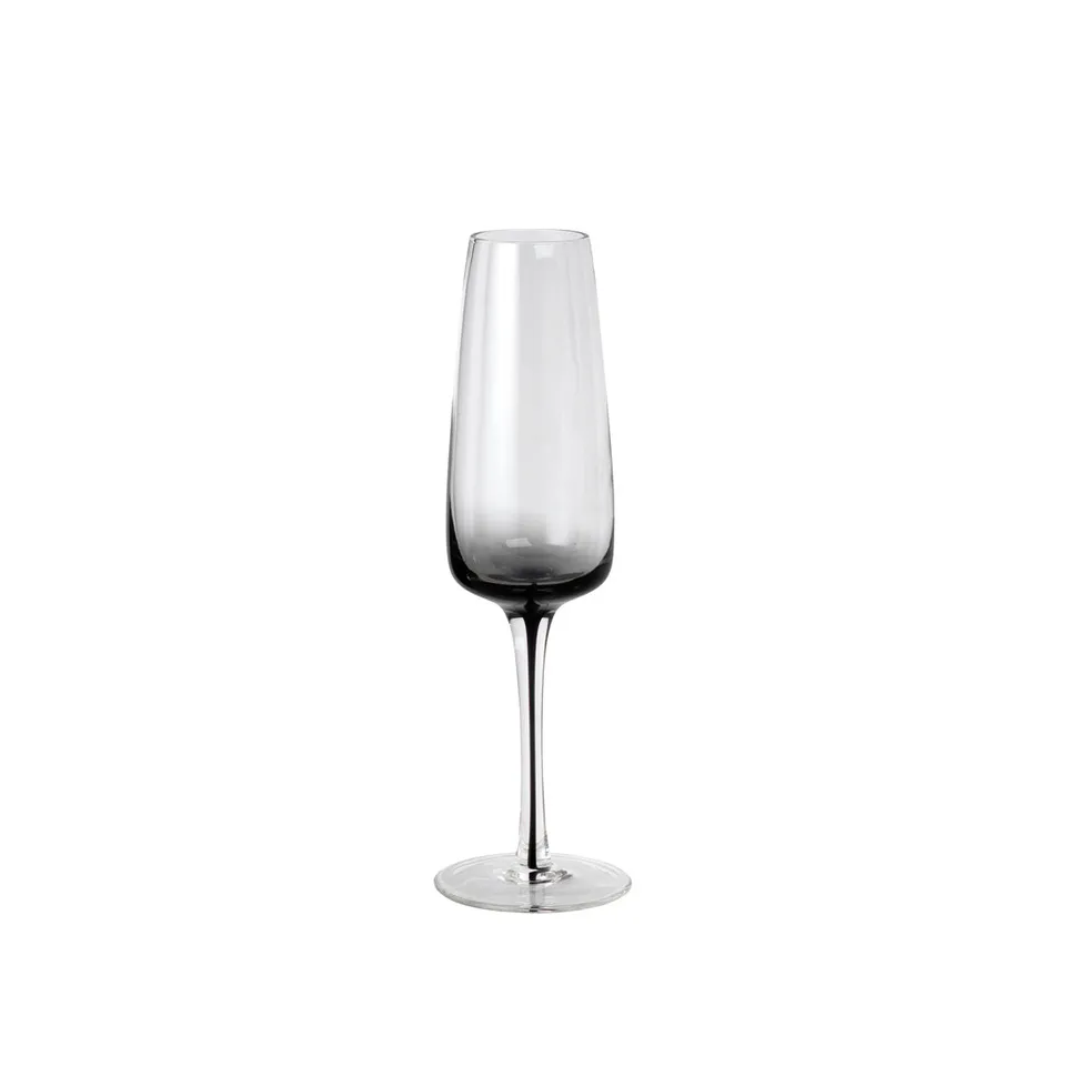 broste-copenhagen-smoke-verre-champagne-en-verre-fum image 1