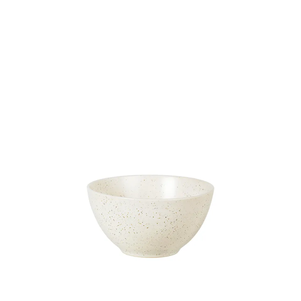broste-copenhagen-nordic-vanilla-bol-gr-s-blanc-table image 1