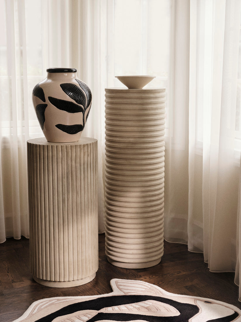 broste-copenhagen-herbert-vase-d-coratif-gr-s-beige image 3