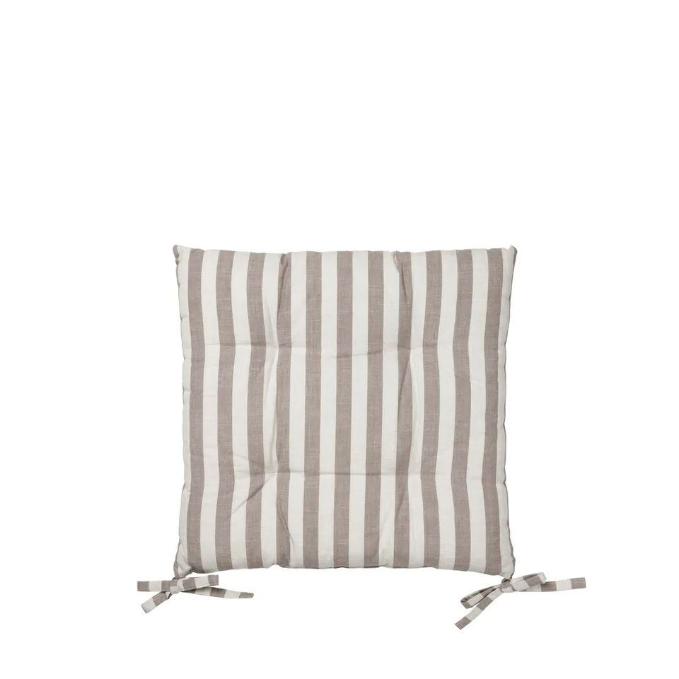 broste-copenhagen-marta-seating-cushion-galette-coton image 1
