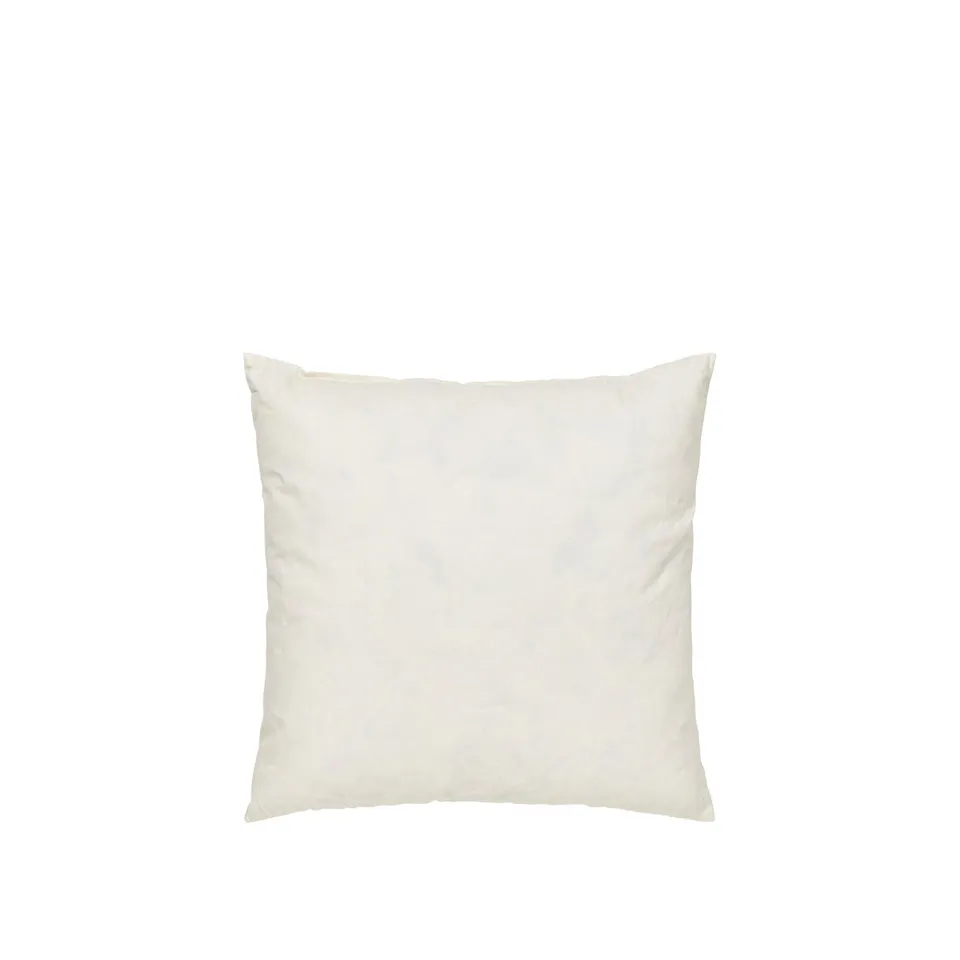 broste-copenhagen-textiles-inner-cushion-garnissage-coussin image 1